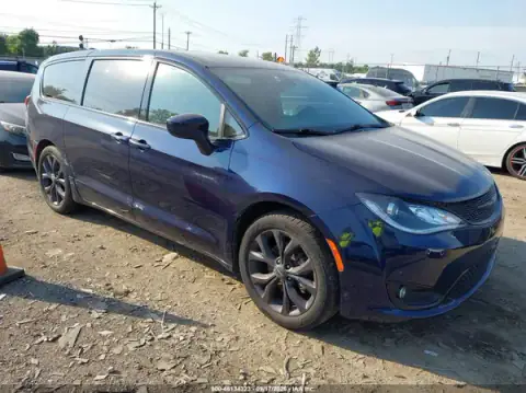 2C4RC1FG5KR742024 — 2019 Chrysler Pacifica, Normalne zużycie (Normal Wear & Tear), zdjęć przed naprawą