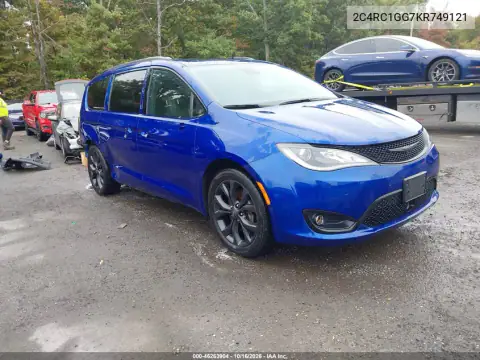 2C4RC1GG7KR749121 — 2019 Chrysler Pacifica, უკანა ნაწილი, ფოტოები შეკეთებამდე