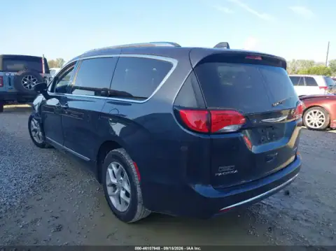 2C4RC1GG8LR278565 — 2020 Chrysler Pacifica, фото 3 з IAAI 22.10.2026, Передня частина