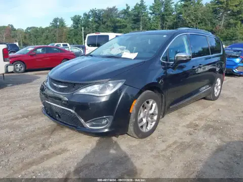2C4RC1GG9LR109316 — 2020 Chrysler Pacifica, photo 2 from IAAI, Front end