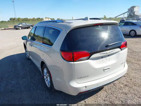 2C4RC1GG6LR209258 — 2020 Chrysler Pacifica, photo 4 from IAAI, Left front