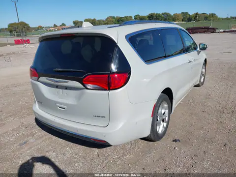 2C4RC1GG6LR209258 — 2020 Chrysler Pacifica, photo 5 from IAAI, Left front