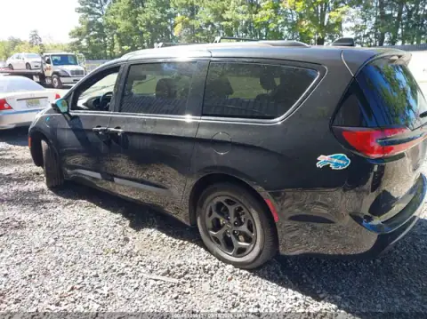 2C4RC1S79MR569472 — 2021 Chrysler Pacifica, zdjęcie 3 z IAAI, Zalanie