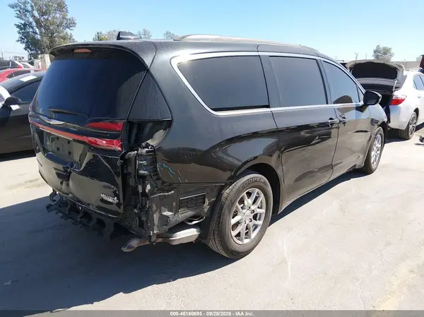 2C4RC1FG2MR501010 — 2021 Chrysler Pacifica, фото 4 с аукциона IAAI, Передняя и задняя части