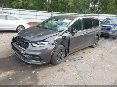 2C4RC1L78NR216995 — 2022 Chrysler Pacifica, photo 2 from IAAI 19.10.2026, Front end