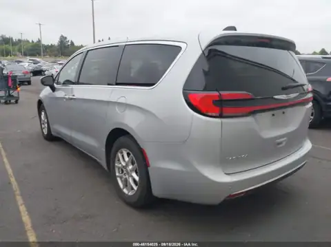 2C4RC1BG2PR574436 — 2023 Chrysler Pacifica, ფოტო 3, IAAI 23.09.2026, ქვედა ნაწილის დაზიანება