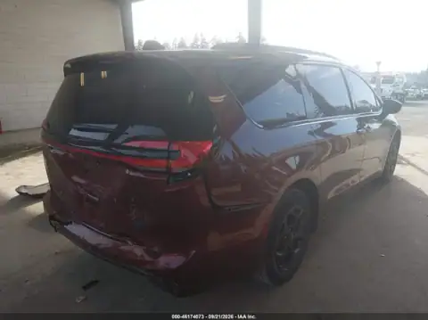 2C4RC1S79PR618870 — 2023 Chrysler Pacifica, фото 4 с аукциона IAAI, ЗАДНЯЯ ЧАСТЬ