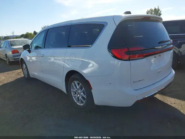 2C4RC1BG5PR567416 — 2023 Chrysler Pacifica, photo 3 from IAAI 02.10.2026, Left rear