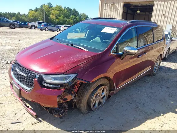 2C4RC1GG2PR501284 — 2023 Chrysler Pacifica, фото 2 с аукциона IAAI, Передняя часть слева