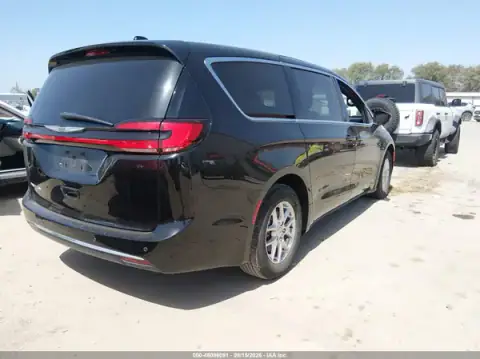 2C4RC1FG8RR162017 — 2024 Chrysler Pacifica, ფოტო 4, IAAI 30.09.2026, მარცხენა მხარე