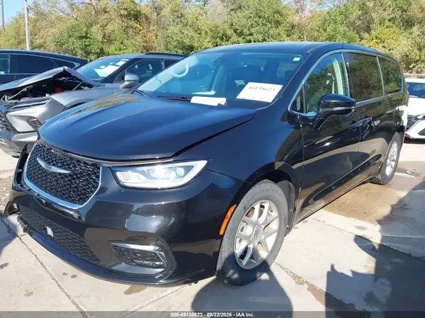 2C4RC1BG7RR101876 — 2024 Chrysler Pacifica, photo 2 from IAAI 28.09.2026, Front end