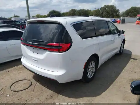 2C4RC1BG3SR594770 — 2025 Chrysler Pacifica, photo 4 from IAAI 22.09.2026, Front and rear