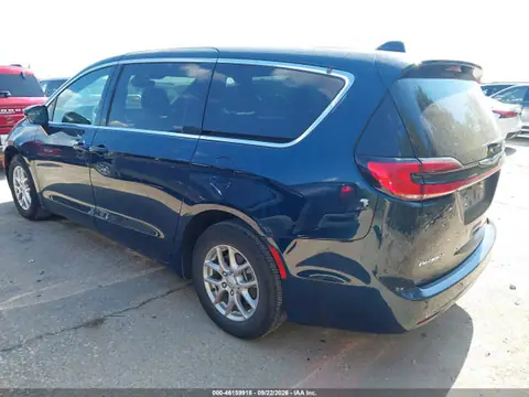 2C4RC1BG7SR594920 — 2025 Chrysler Pacifica, photo 3 from IAAI 28.09.2026, Right side