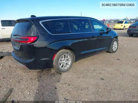 2C4RC1BG7SR612400 — 2025 Chrysler Pacifica, photo 4 from IAAI 20.10.2026, Right front