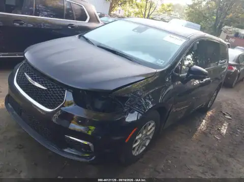 2C4RC1BG7TR191490 — 2026 Chrysler Pacifica, photo 2 from IAAI 24.09.2026, Front end