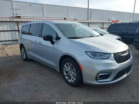 2C4RC1GG8TR213280 — 2026 Chrysler Pacifica, დატბორვა (Flood), ფოტოები შეკეთებამდე