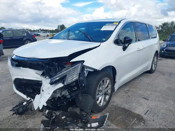 2C4RC1GG7VR574695 — 2027 Chrysler Pacifica, фото 2 с аукциона IAAI 08.10.2026, Передняя часть