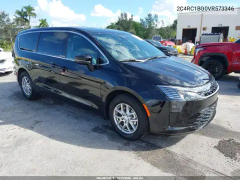 2C4RC1BG0VR573346 — 2027 Chrysler Pacifica, Пожежа салону, фото до ремонту