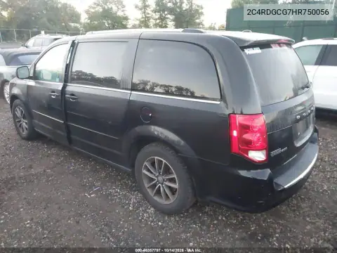 2C4RDGCG7HR750056 — 2017 Dodge Caravan, zdjęcie 4 z IAAI 03.11.2026, Normalne zużycie