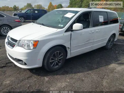 2C4RDGCG3HR573456 — 2017 Dodge Caravan, photo 3 from IAAI, Left and right sides