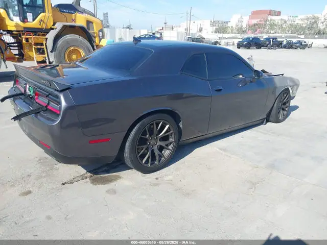 2C3CDZC91JH309705 — 2018 Dodge Challenger Srt Hellcat, фото 4 с аукциона IAAI 30.09.2026, Следы пожара снаружи