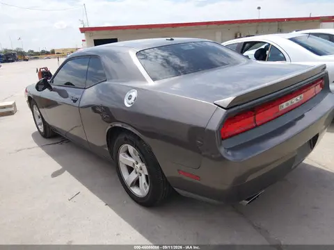 2014 Dodge Challenger Sxt VIN 2C3CDYAG7EH294337 фото 3
