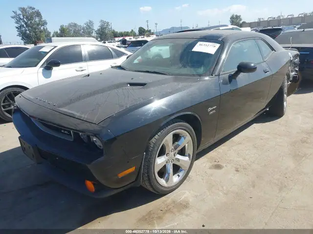 2C3CDYAG4EH254149 — 2014 Dodge Challenger SXT, фото 2 с аукциона IAAI 14.10.2026, Естественный износ