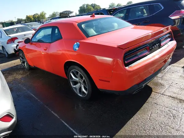 2C3CDZAG4GH330140 — 2016 Dodge Challenger, photo 3 from IAAI, Left front