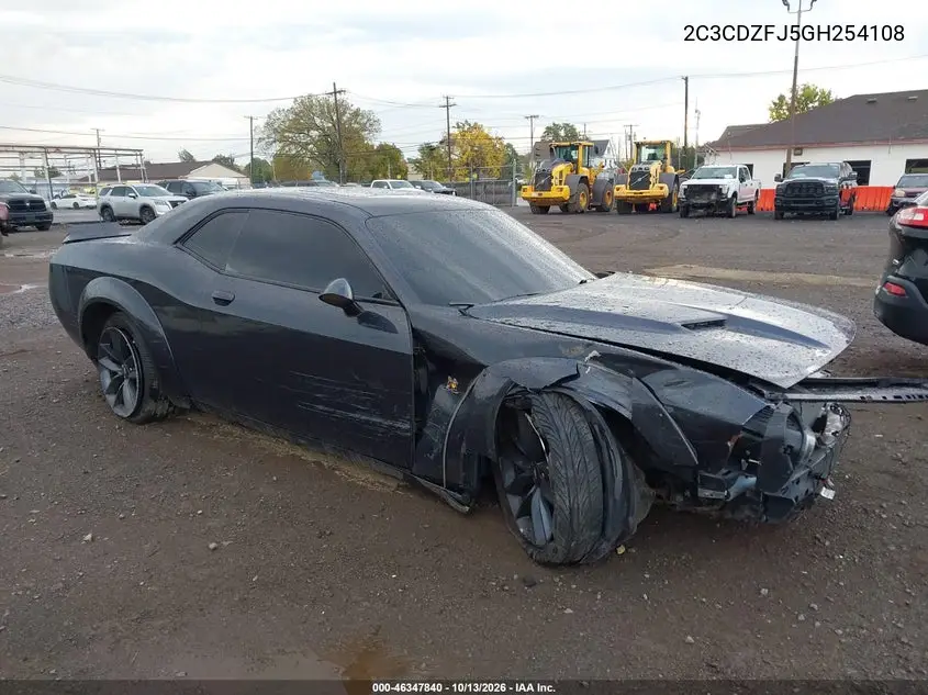 2C3CDZFJ5GH254108 Dodge Challenger 2016 — Front end damage, before-repair photo