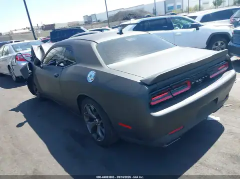 2C3CDZBT0JH219720 — 2018 Dodge Challenger, photo 3 from IAAI, Front end