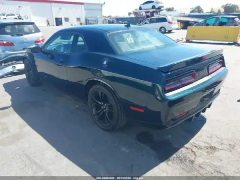 2C3CDZBT3JH178810 — 2018 Dodge Challenger, photo 3 from IAAI, Front end