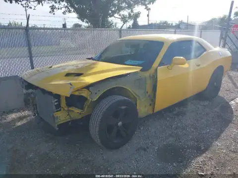 2C3CDZAG4JH245497 — 2018 Dodge Challenger, zdjęcie 2 z IAAI, Przód