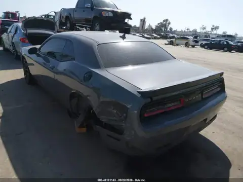 2C3CDZBT5KH620309 — 2019 Dodge Challenger, photo 3 from IAAI, Left rear