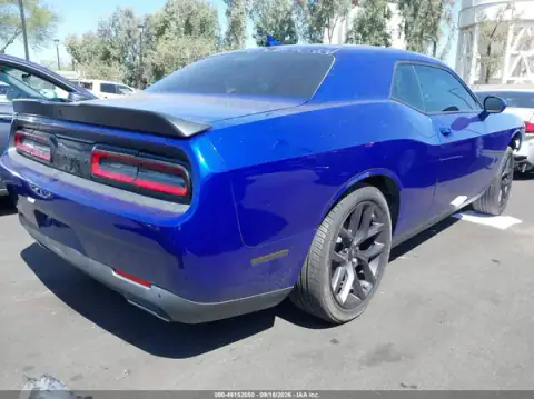 2C3CDZJG7LH239969 — 2020 Dodge Challenger, foto 4 de IAAI 18.10.2026, Daños en los bajos