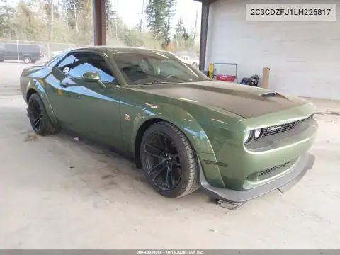 2C3CDZFJ1LH226817 — 2020 Dodge Challenger, Przód, zdjęć przed naprawą