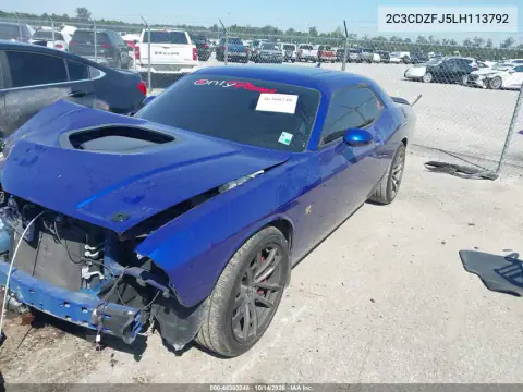 2C3CDZFJ5LH113792 — 2020 Dodge Challenger, фото 3 с аукциона IAAI, Передняя часть