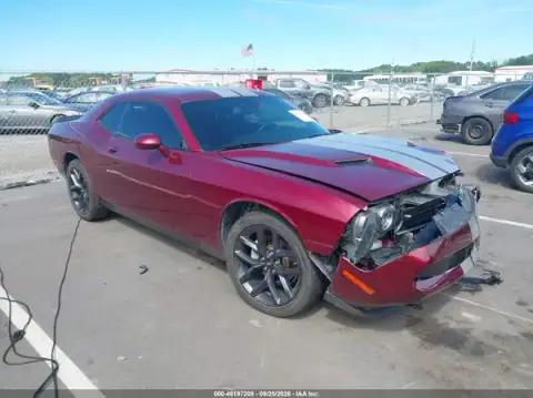 2C3CDZAG1MH676173 — 2021 Dodge Challenger, Parte delantera (Front End), fotos antes de reparar