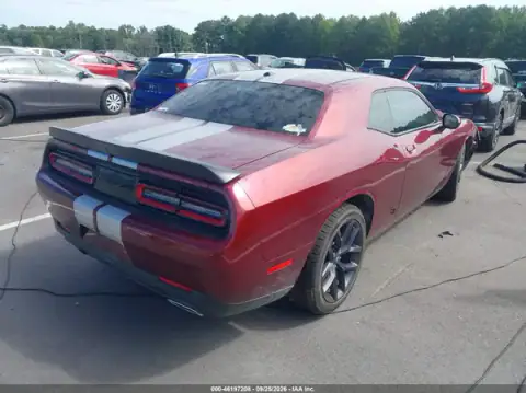 2C3CDZAG1MH676173 — 2021 Dodge Challenger, фото 4 з IAAI, Передня частина