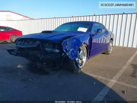 2C3CDZFJ4MH680481 — 2021 Dodge Challenger, zdjęcie 3 z IAAI, Przód