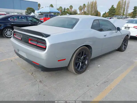 2C3CDZBT2MH655487 — 2021 Dodge Challenger, photo 4 from IAAI, Front end