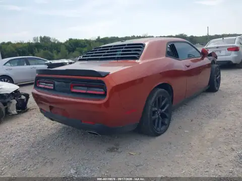 2C3CDZAGXNH200215 — 2022 Dodge Challenger, zdjęcie 4 z IAAI 07.10.2026, Przód