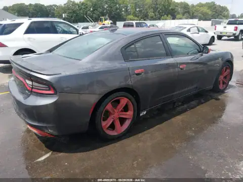 2C3CDXCT1HH510370 — 2017 Dodge Charger, zdjęcie 4 z IAAI 30.09.2026, Normalne zużycie