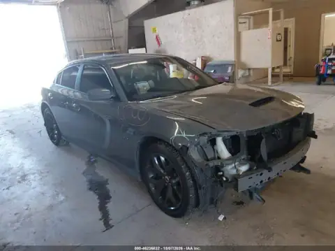 2C3CDXCT0HH623338 — 2017 Dodge Charger, Przód (Front End), zdjęć przed naprawą