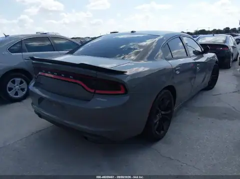 2C3CDXBG2JH284575 — 2018 Dodge Charger, фото 4 с аукциона IAAI 28.09.2026, ЕСТЕСТВЕННЫЙ ИЗНОС