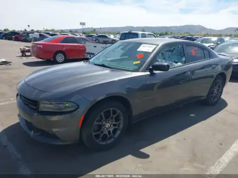 2C3CDXJGXJH207583 — 2018 Dodge Charger, zdjęcie 2 z IAAI, Lewy bok