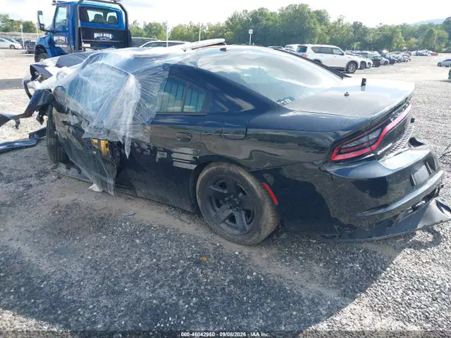 2C3CDXAT5MH684682 — 2021 Dodge Charger, zdjęcie 3 z IAAI 16.10.2026, Przód