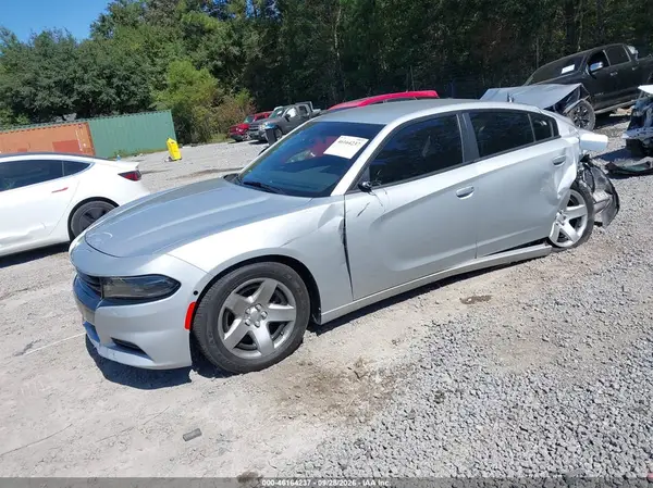 2C3CDXATXPH700511 — 2023 Dodge Charger, фото 2 с аукциона IAAI, Передняя и задняя части