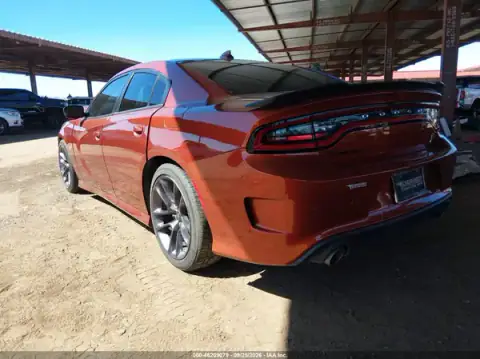 2C3CDXGJ4PH672565 — 2023 Dodge Charger, фото 3 з IAAI, Передня й задня частини