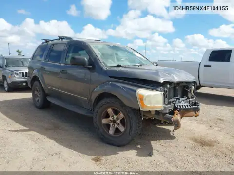 1D4HB58NX4F104155 — 2004 Dodge Durango, Parte delantera y trasera, fotos antes de reparar