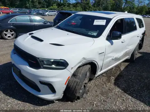 1C4SDJCT4NC207523 — 2022 Dodge Durango, zdjęcie 2 z IAAI, Przód i tył